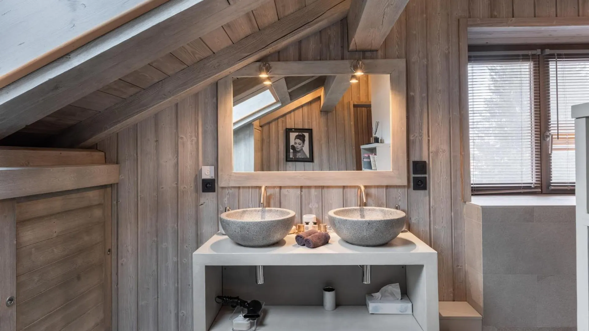 Luxueux Chalet 6 Chambres Avec Jacuzzi Et Home-Cinema A Megeve, Proche Centre - Fr-1-569-93 0*, Megeve France
